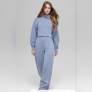 Alo YOGA Serenity Set